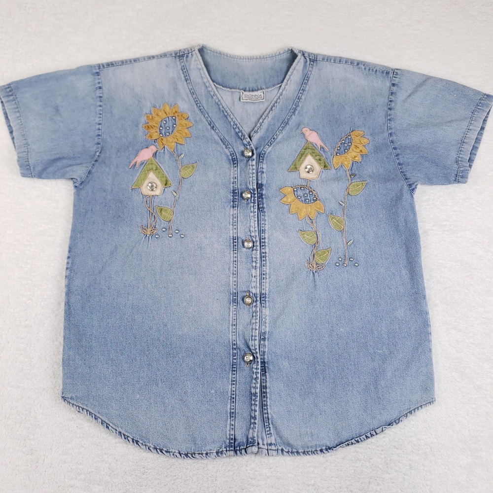 Vintage Donna Denim Sunflower Birdhouse Embroidered Button Up Shirt Made in USA